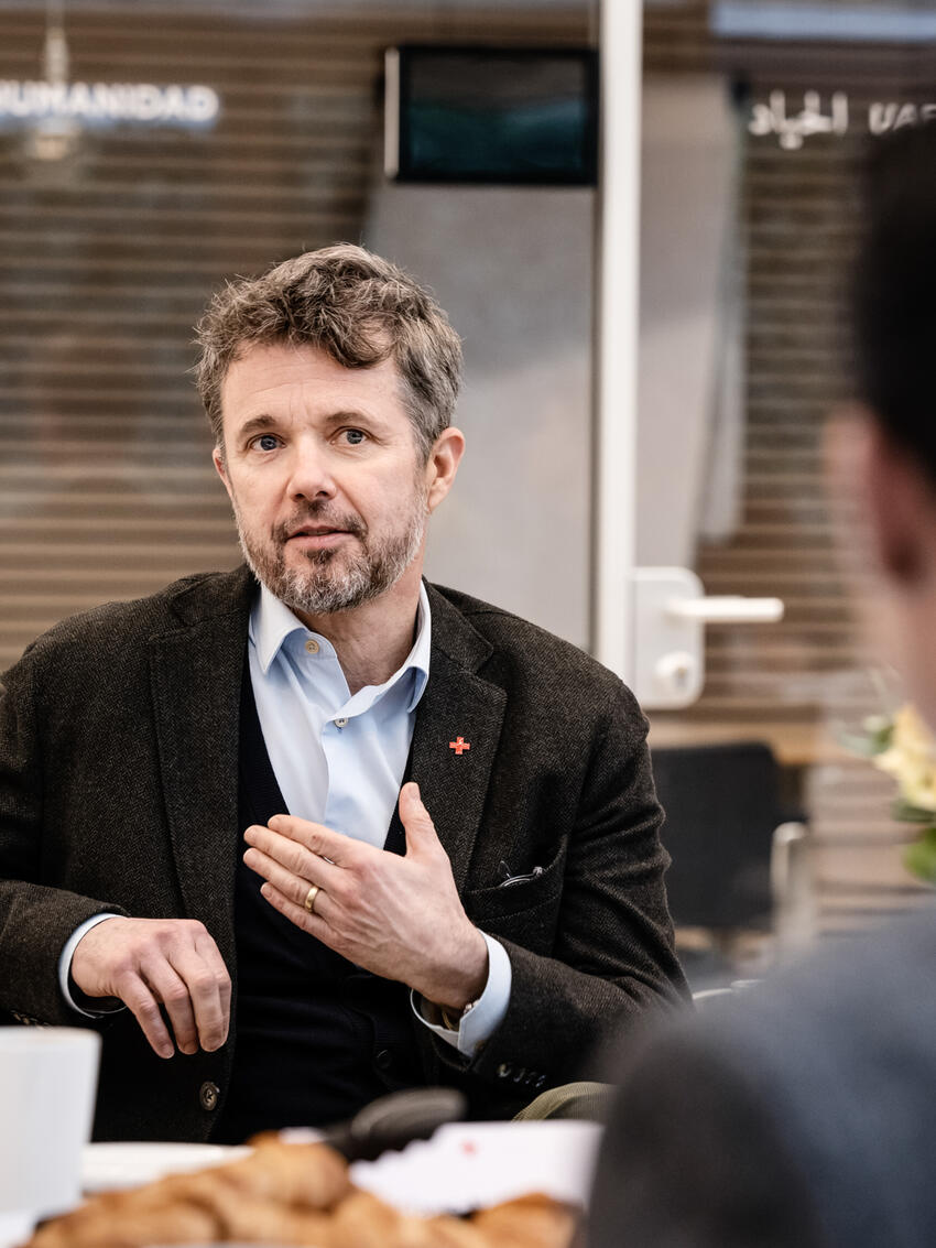 H.K.H. Kronprinsen besøgte evakuerede afghanere