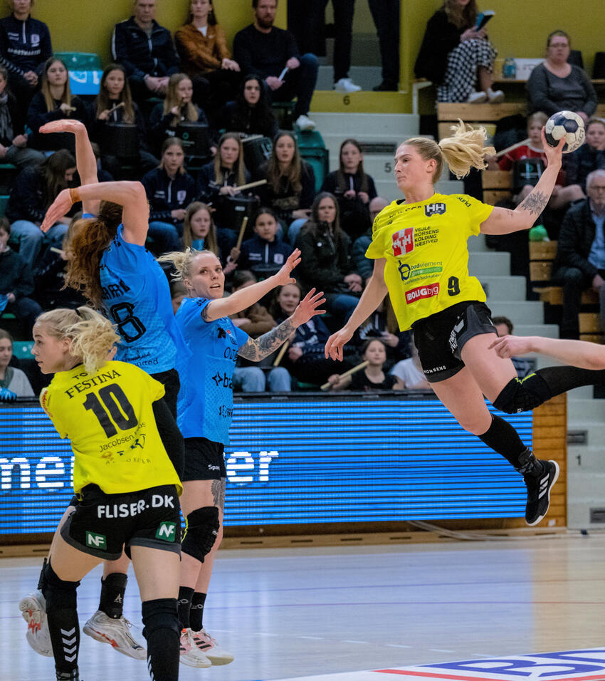 Herning/Ikast venter i slutspillets første udekamp