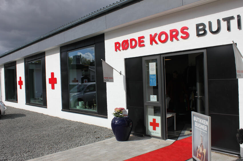Røde Kors organiserer tøjindsamling