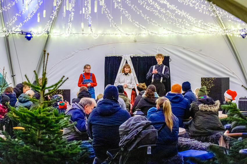 Juleteater og risengrød
