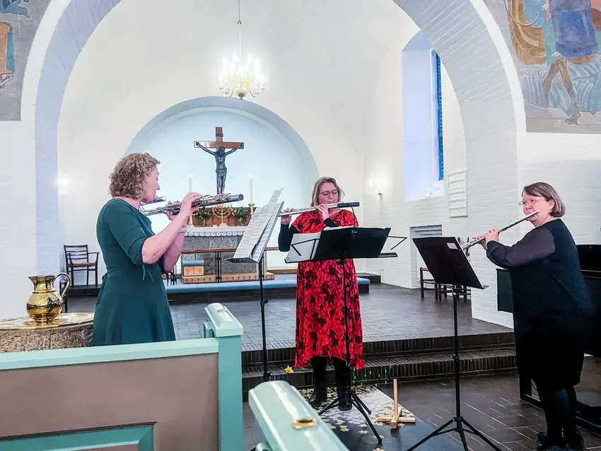 Må man fløjte i en kirke?