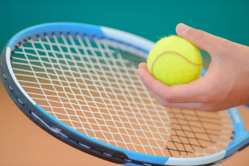 Østbirk IF tennisafdeling skyder sæsonen i gang med standerhejsning