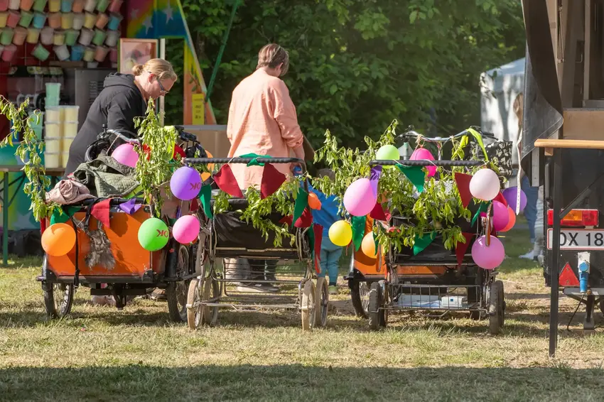 Fredags festligheder for familiens mindste: Hovedgård Byfest i børnenes tegn!
