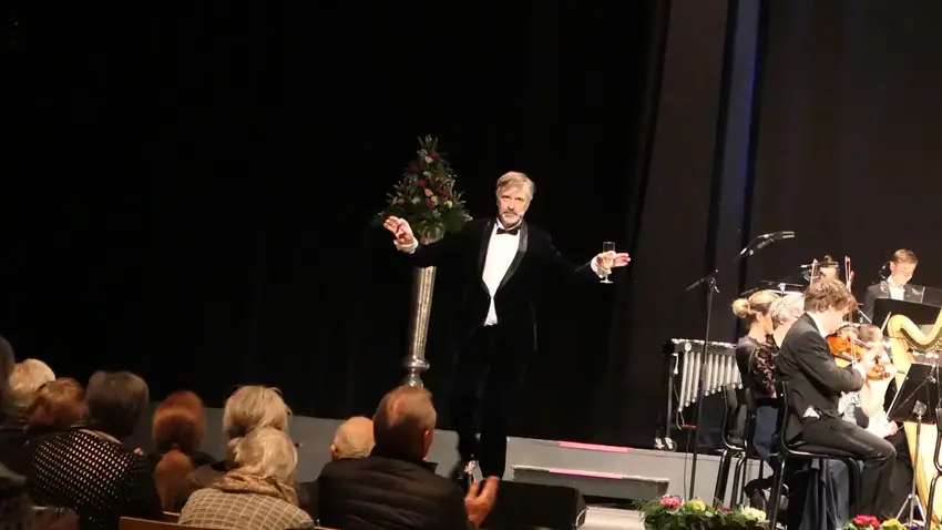 Fejende, flot og humørfyldt nytårskoncert