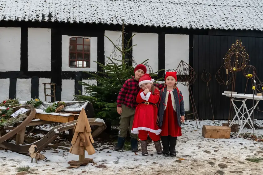 Julemarked på Stjernholm fyldt med julestemning