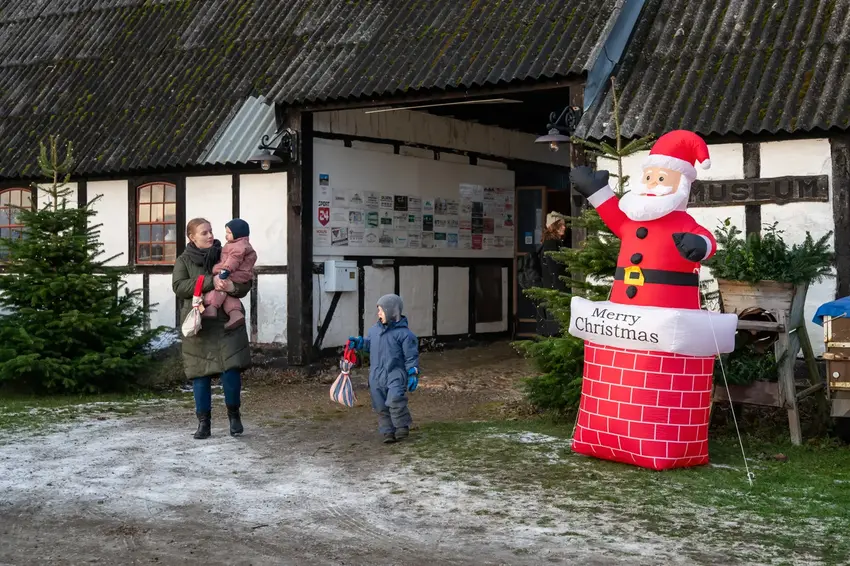 Julemarked på Stjernholm fyldt med julestemning