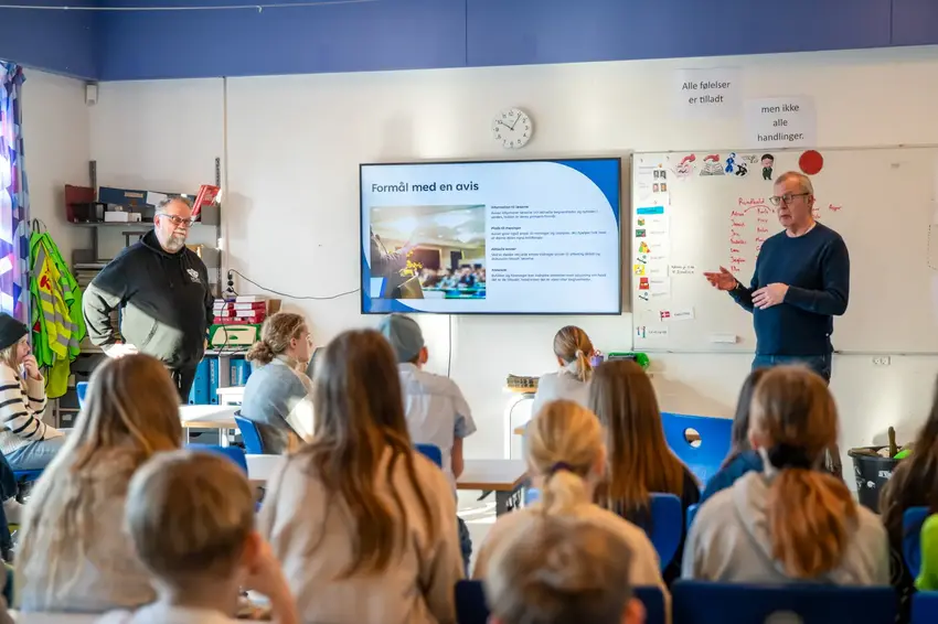 Østbirk Avis gik i skole – og børnene gik til makronerne!