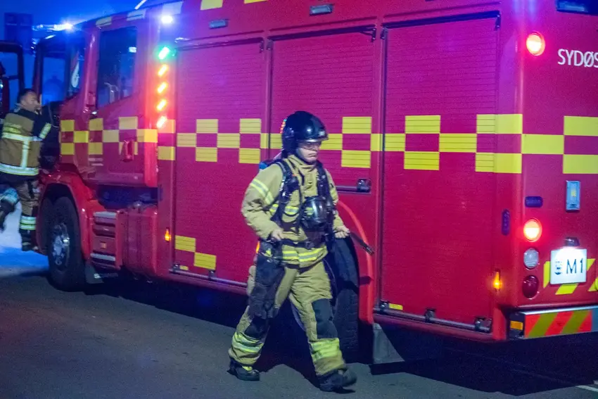 Natlig brand i skur på Silkeborgvej i Lund