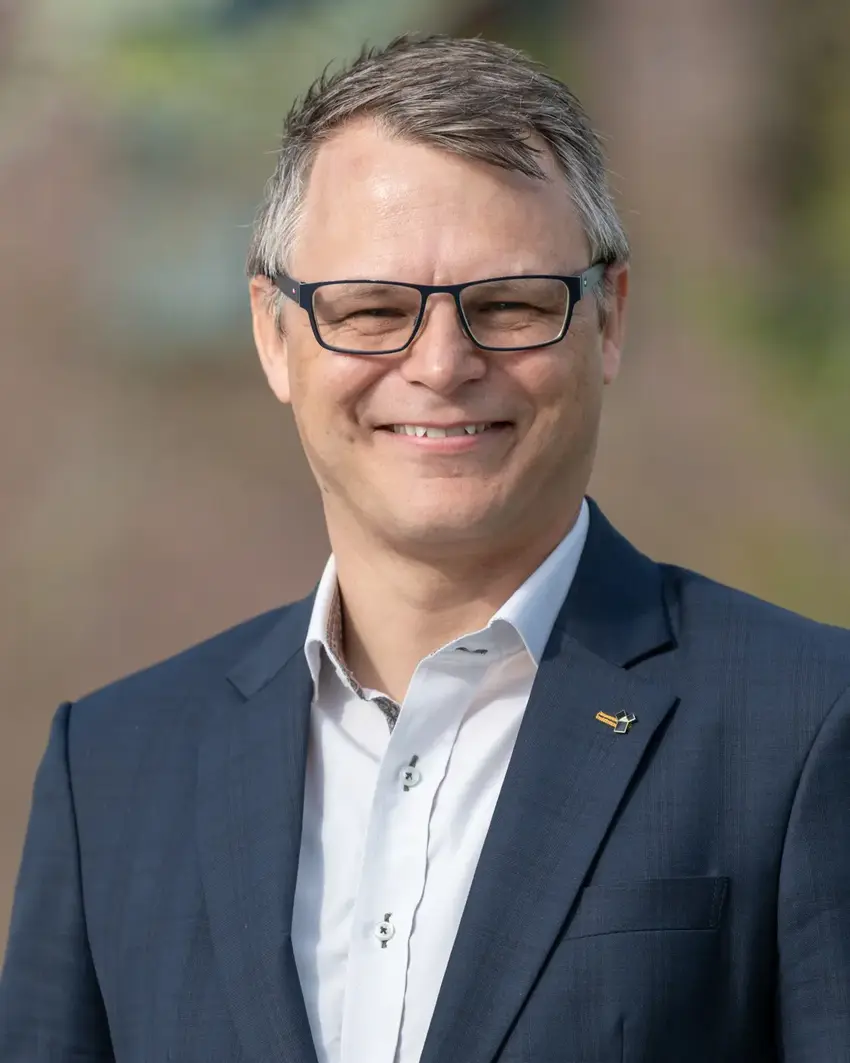 René McKenzie Lintrup