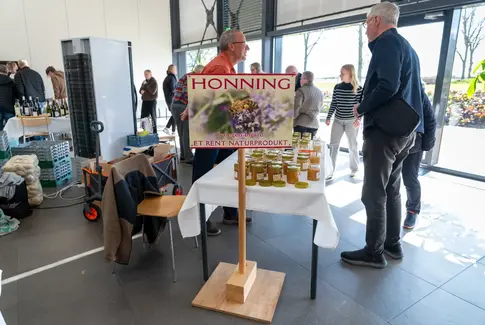 Påskelækkerier og lokale håndværk: Smagen af Landbrug trak folk til Bygholm