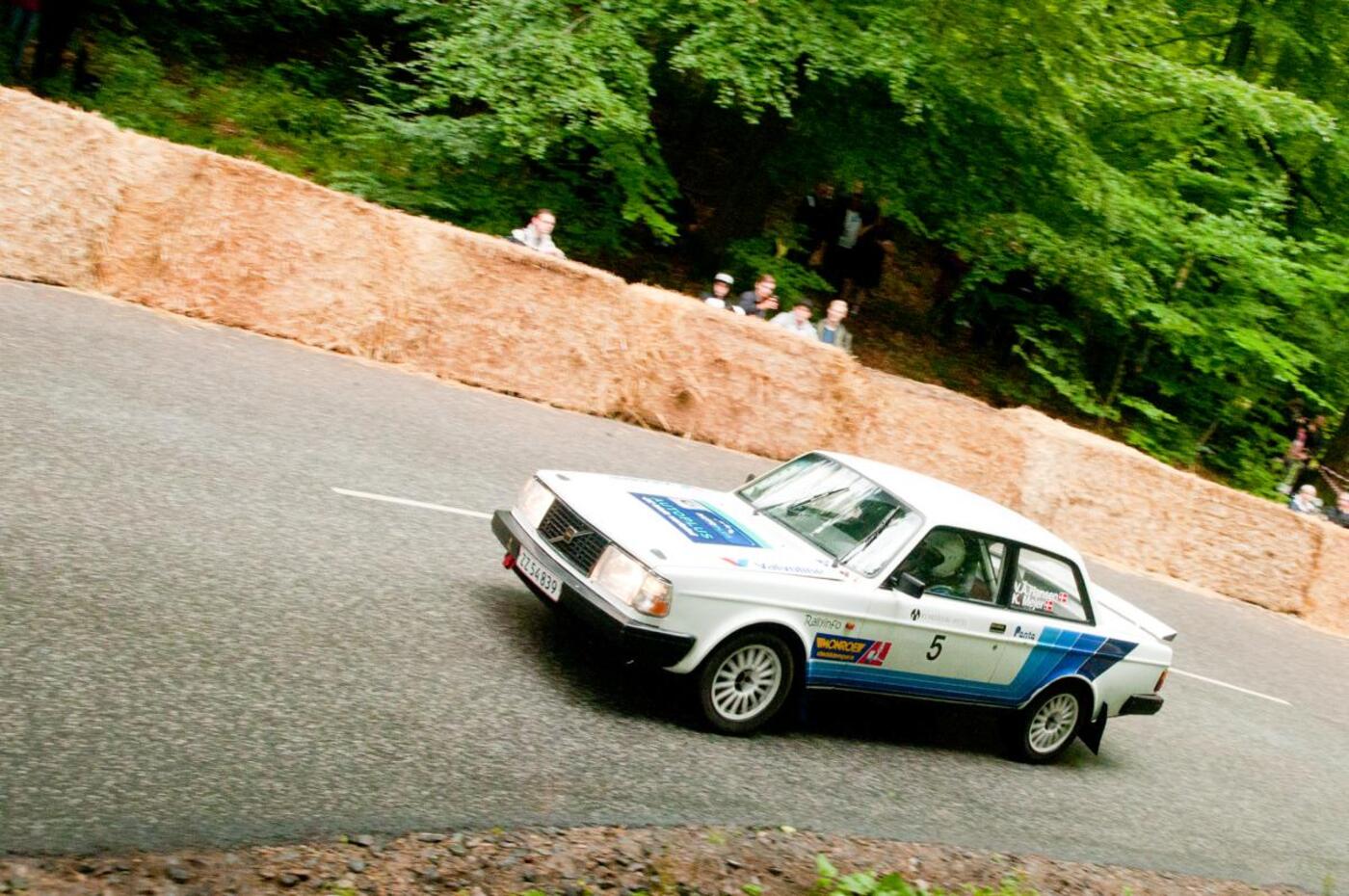 Kurt mejer i haarnaalesvinget paa munkebjergbakken