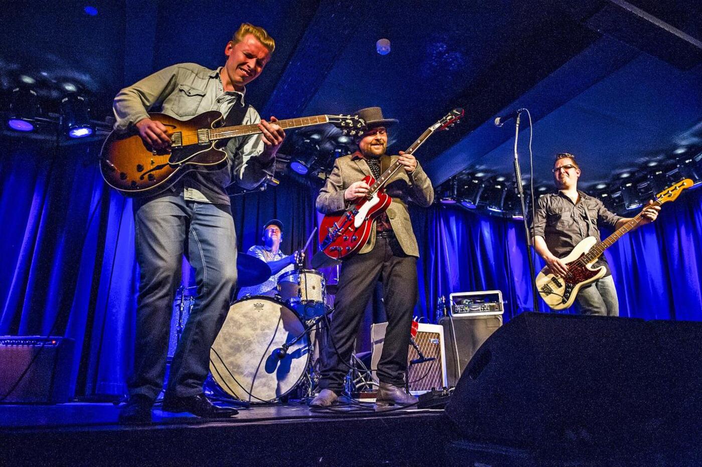 Blues overdrive   photo frank nielsen