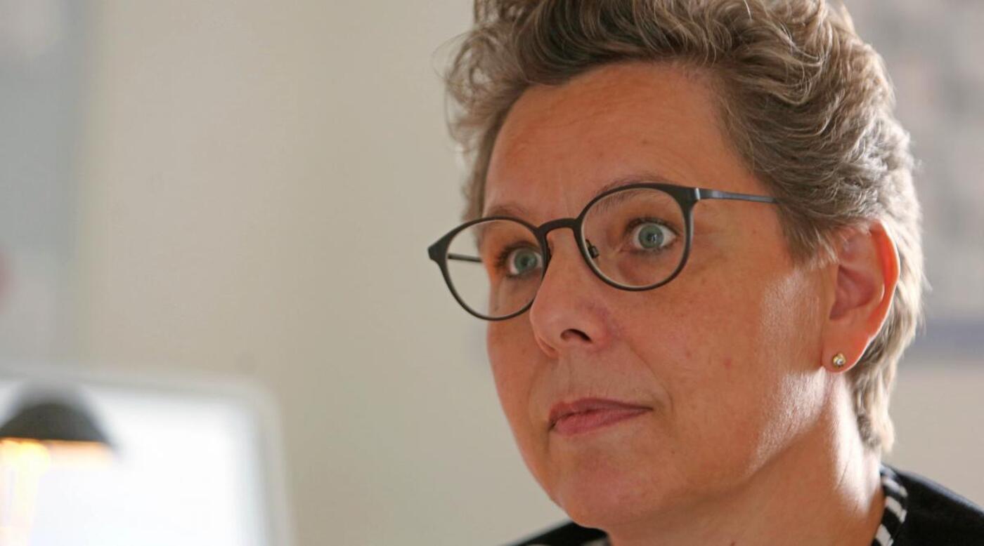 F526f8 leder helle 9608