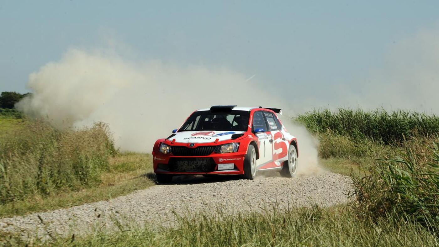 Kristian poulsen og ole frederiksen koerte deres skoda r5 til den oeverste podieplads i 3. afdeling af danmarksmesterskabet autoplus dansk super rall
