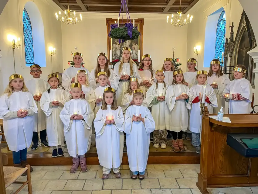 Luciaoptog Yding Kirke