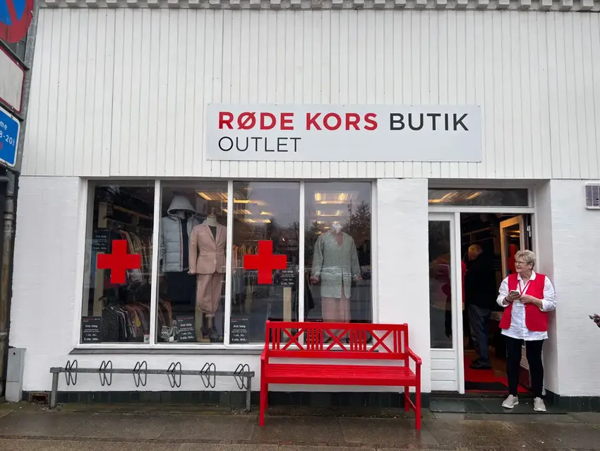 Røde Kors åbner Outlet i Hovedgård