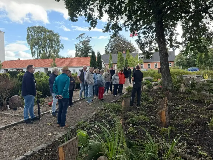 Gravplads på Østbirk Kirkegård