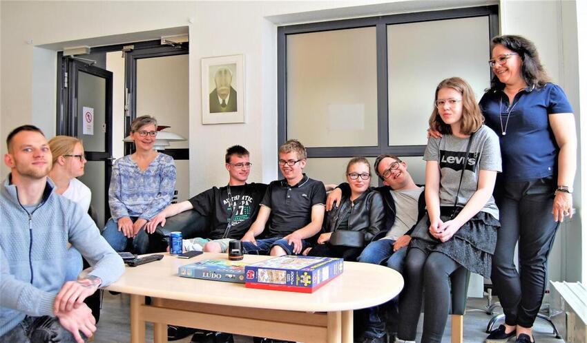 Nyt hænge-ud-sted for unge handicappede