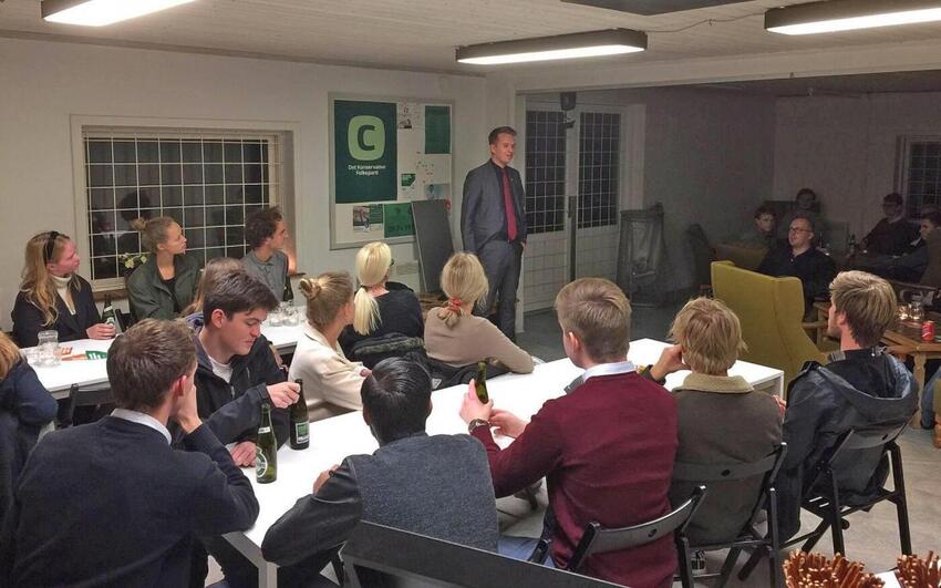 Vi skal også lytte til dem vi ikke er enige med