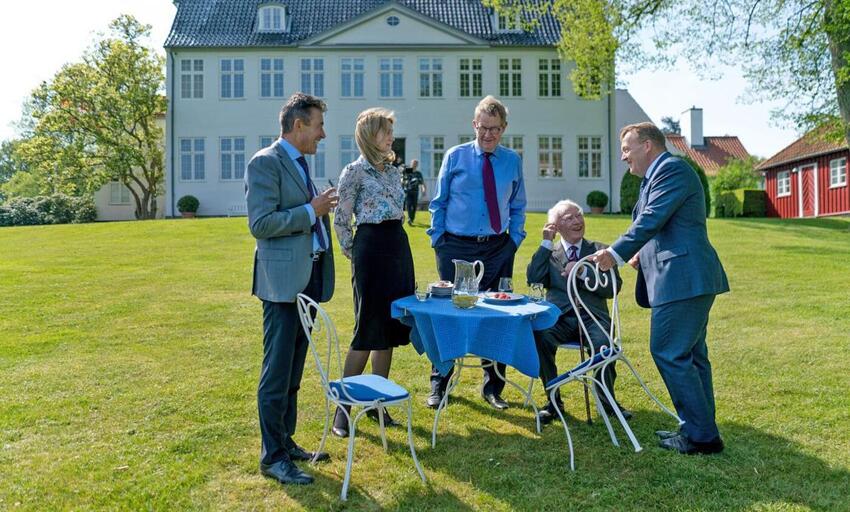 Fem statsministre mødes på Marienborg