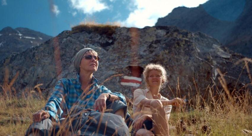 Finder mor og datter hinanden?