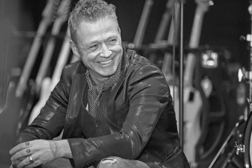 Thomas Helmig optræder til X Factor-finalen