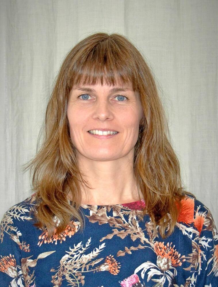 Mentorer bryder negative skolestatistikker for anbragte børn