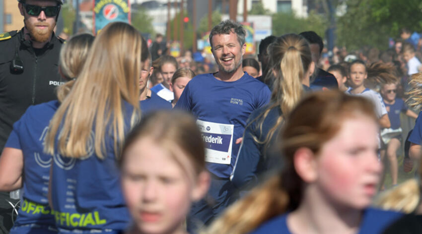 Over 70.000 danskere løber for at fejre Kronprinsen