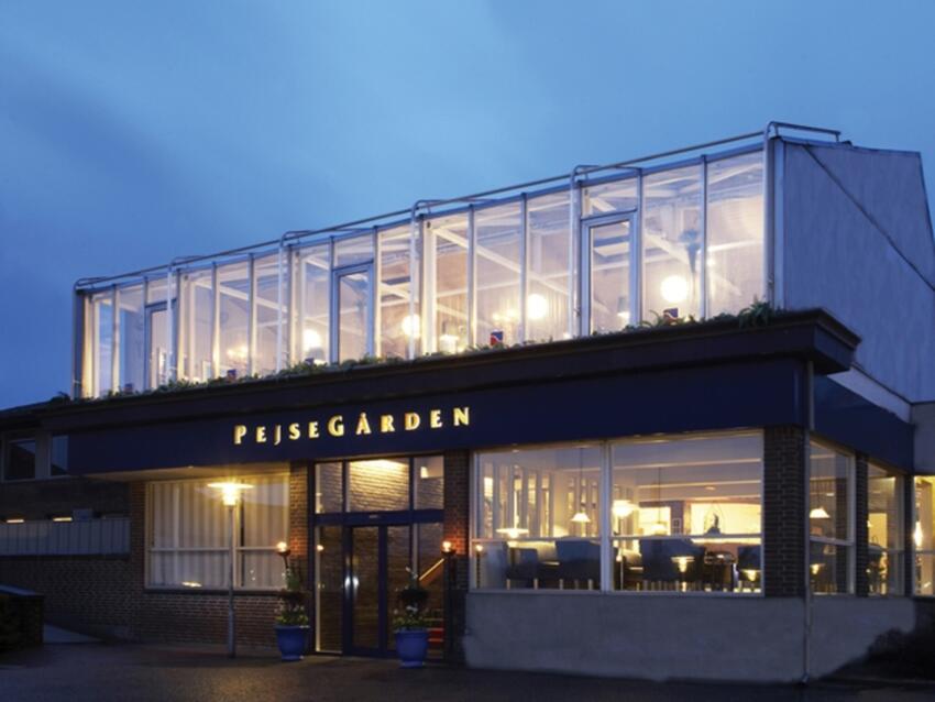 En snak med Grethe og Jytte om 48 år på Pejsegården