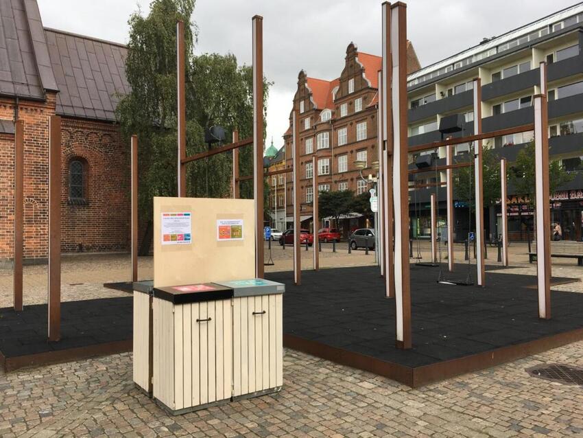 Sortering af affald prøves de næste tre uger af, i Søndergade og på Torvet