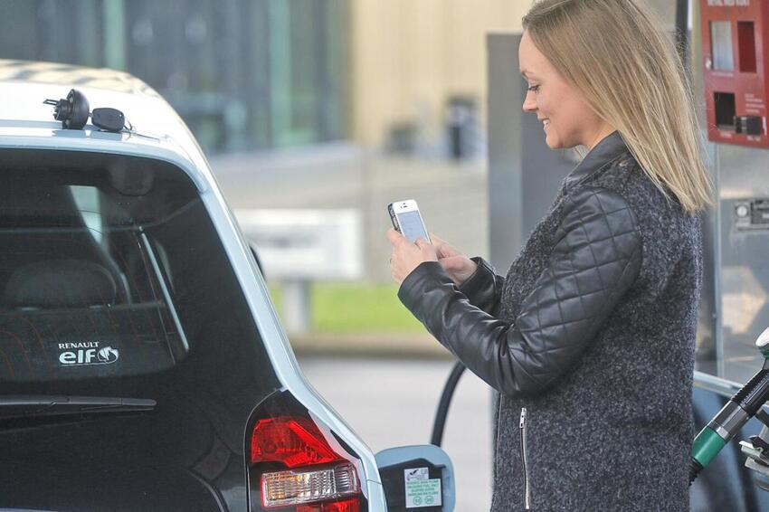 Dankort smelter sammen med app til tankstationen