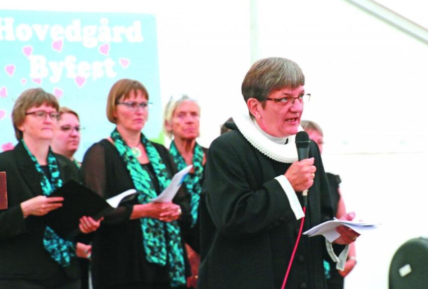 Kirkerne åbner igen!