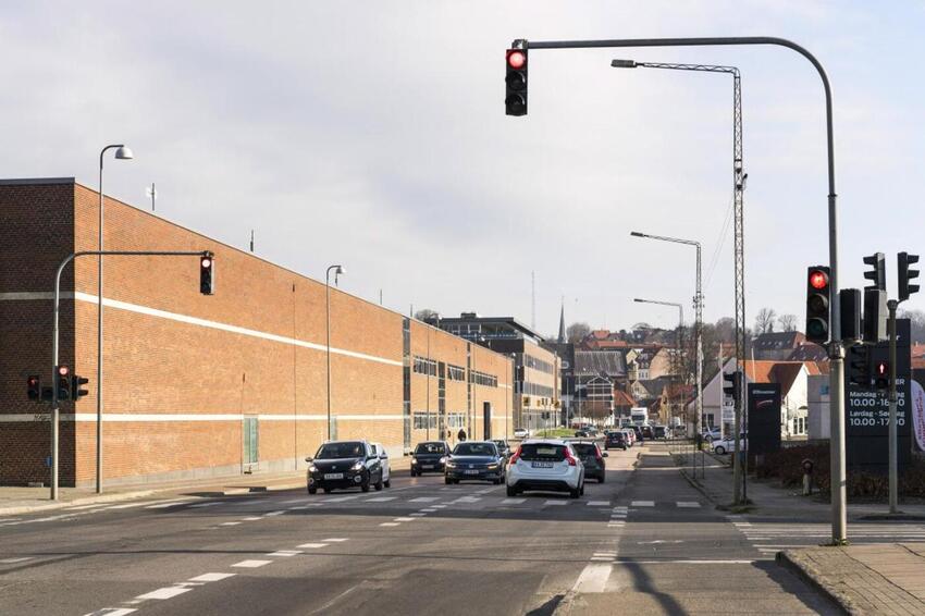 Glidende trafik på Høegh Guldbergs Gade inden julehandlen