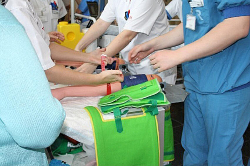 Elever på hospitalsrundtur