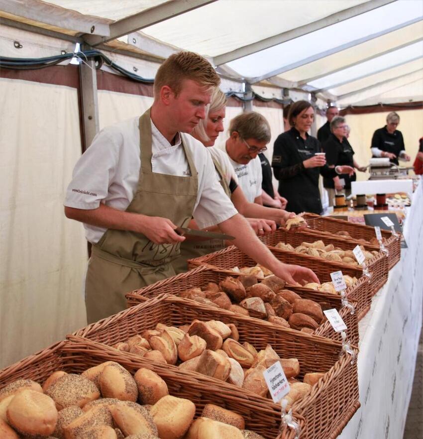 Hovedgård Byfest: Kæmpe brunch