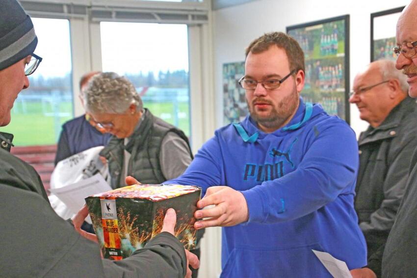 Østbirk IF sælger fyrværkeri i Klubhuset