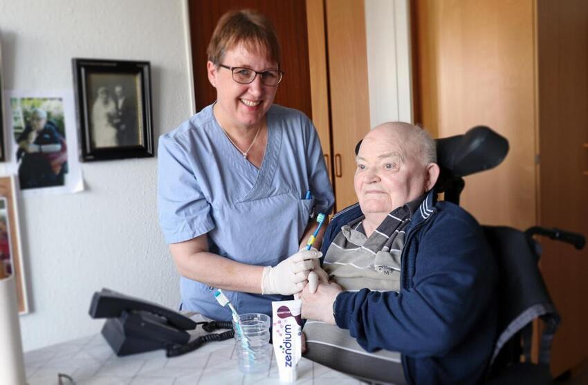 Godt smil hos ældre i plejeboliger