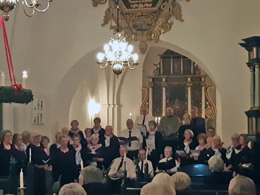 Kortræf i Hansted-Egebjerg fylder kirken