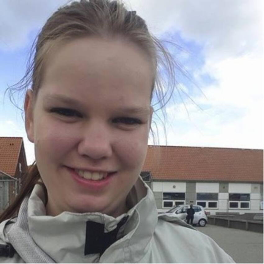 Jeg må være en SU-demonstrerende, forkælet curlingunge?