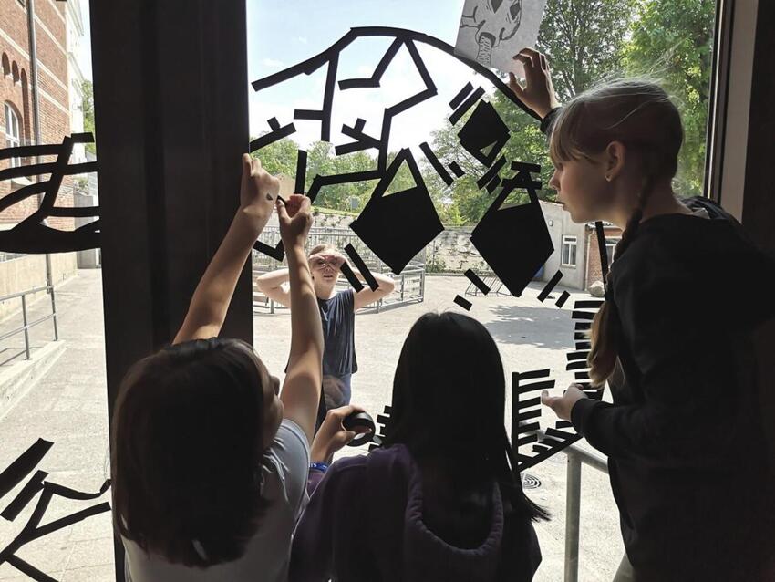 Skoleelever fra Horsens har monstre på skemaet