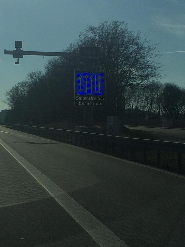 Trafik i nødsporet skal øge fremkommelighed på E45 - hurtigt 