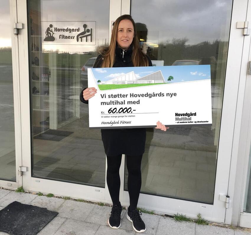 Hovedgård Fitnessforening giver 60.000 kr. til ny multihal