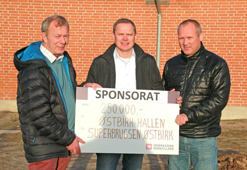 En gavecheck af de særligt tunge