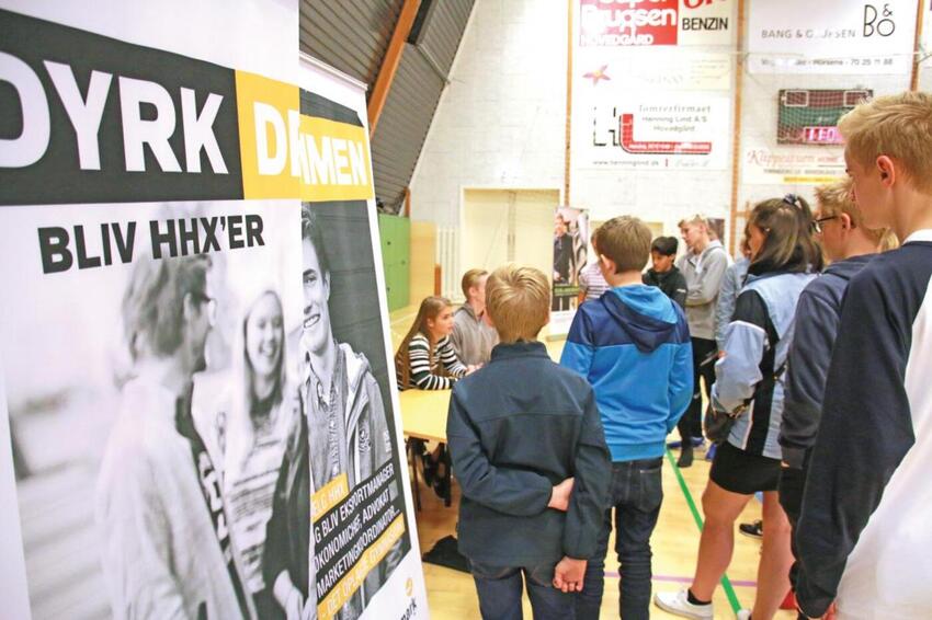 Unge lærer hinanden om karrierevalg