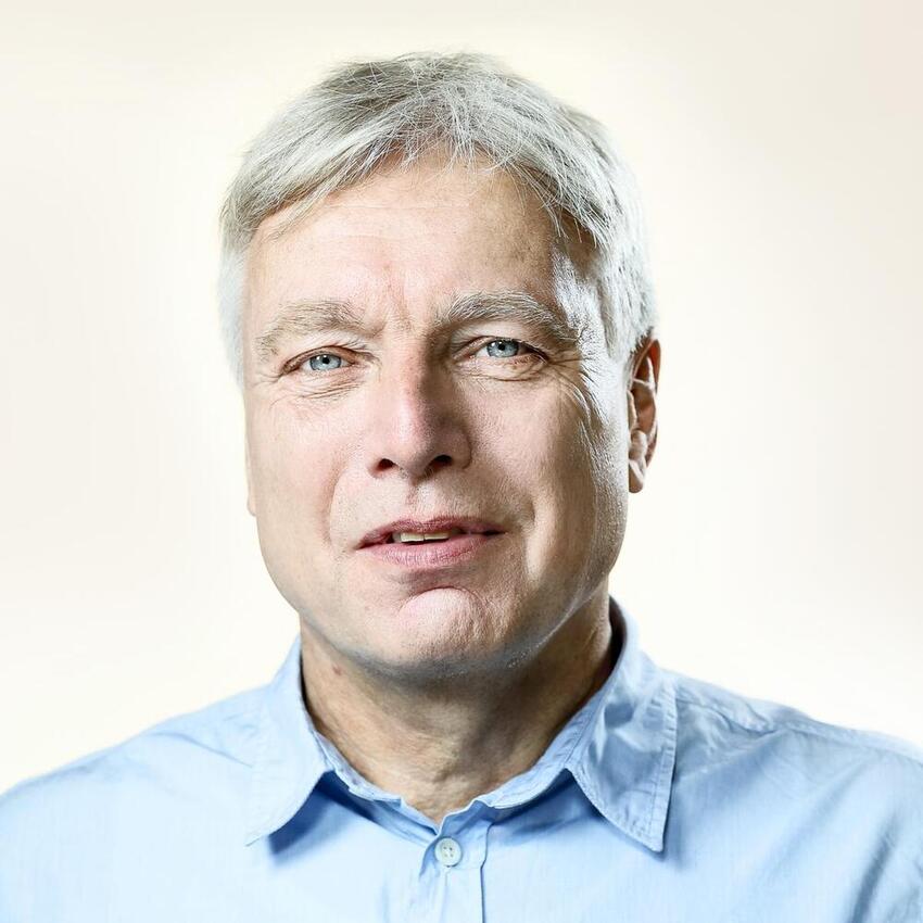 Nu grundlægger vi nyt parlament