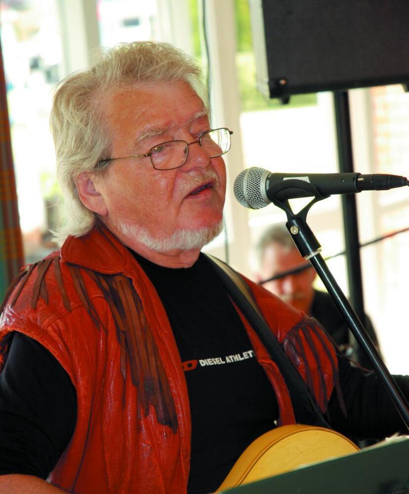 Teddy Edemann in memorandum