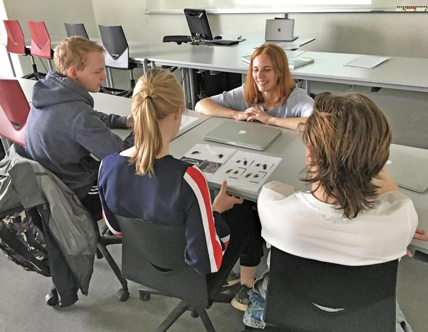 Studerende fra VIA overtager rollen som undervisere på SCU Campus for en dag