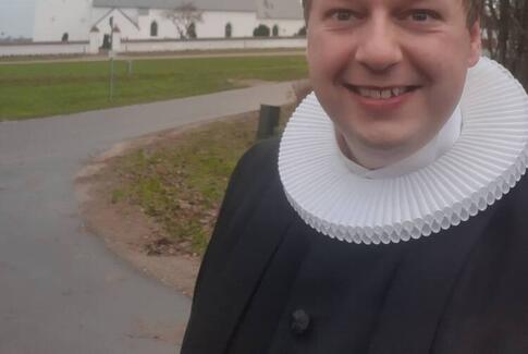 Rejs jer, og frygt ikke