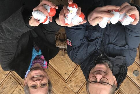 Tag en tur på Yding og Østbirk Kirkegårde i påsken