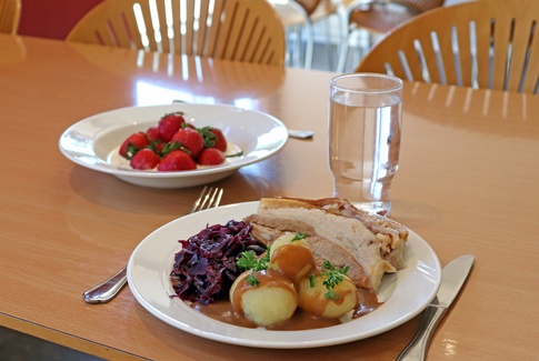 Kommunens caféer åbner igen